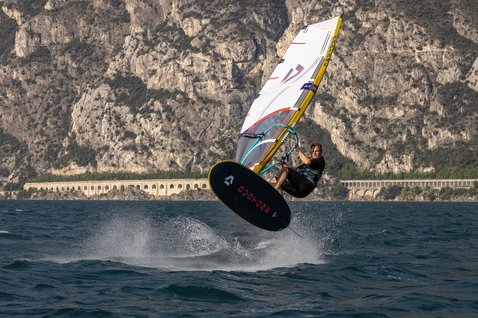 Duotone_Windsurfing_E_Pace-SLS_Action-Shots_7