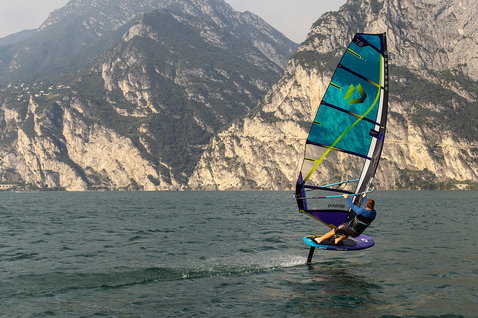 Duotone_Windsurfing_F_Pace-Cam_Action-Shots_5