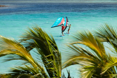 Duotone_Wing_Foiling_Sky-Air_Action-Shots_6