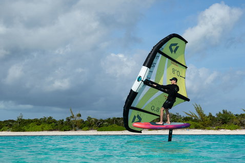 Duotone_Wing_Foiling_Downwinder-Air_Action-Shots_12