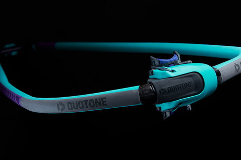 Duotone Platinum Series SLS boom 140-250 cm in near black with teal, cyan and purple