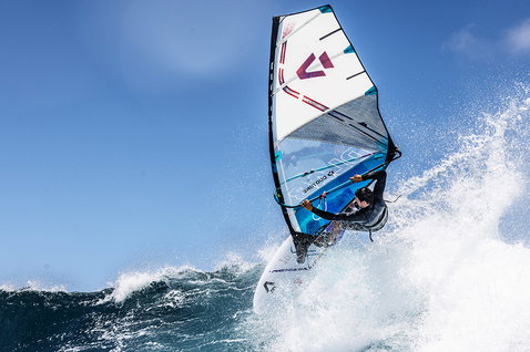 Duotone Super Hero D/LAB wave sail during wave riding on the ocean