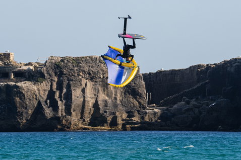 Duotone_Wing_Foiling_Unit-D/LAB_Action-Shots_4