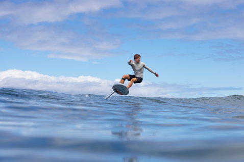 Duotone_Wing_Foiling_Crush-SLS_Action-Shots_6