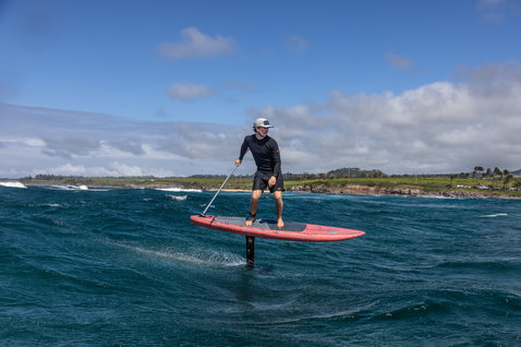 Duotone_Wing_Foiling_Downwinder-Slim-SLS_Action-Shots_1