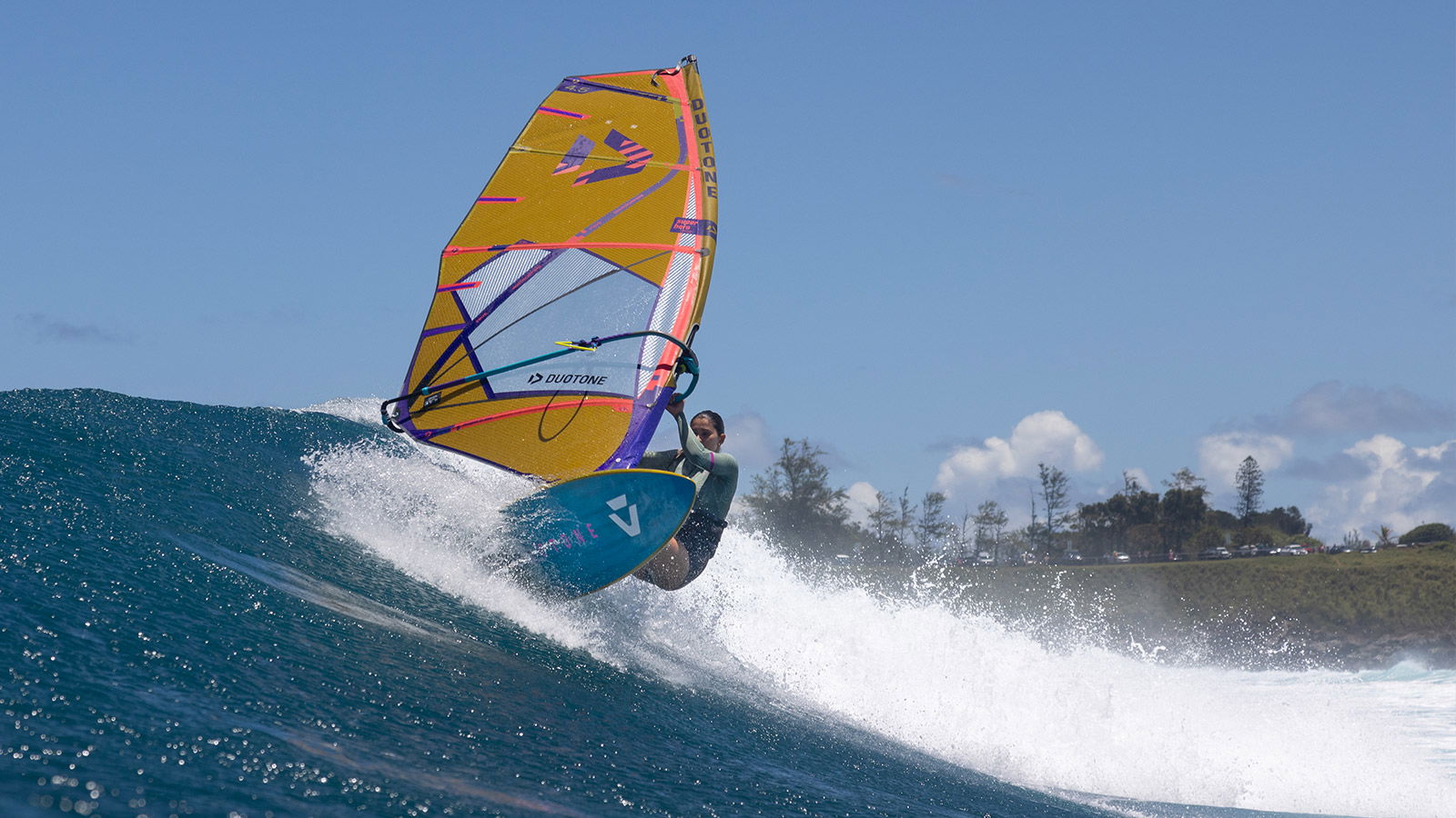 SUPER_HERO 2024 ᐅ World Cup wave sail | DUOTONE Windsurfing SUPER_HERO 2024 ᐅ World Cup wave sail | DUOTONE Windsurfing