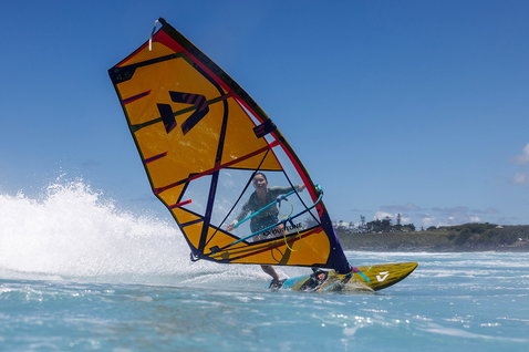 Duotone_Windsurfing_Super_Hero_Action-Shots_2