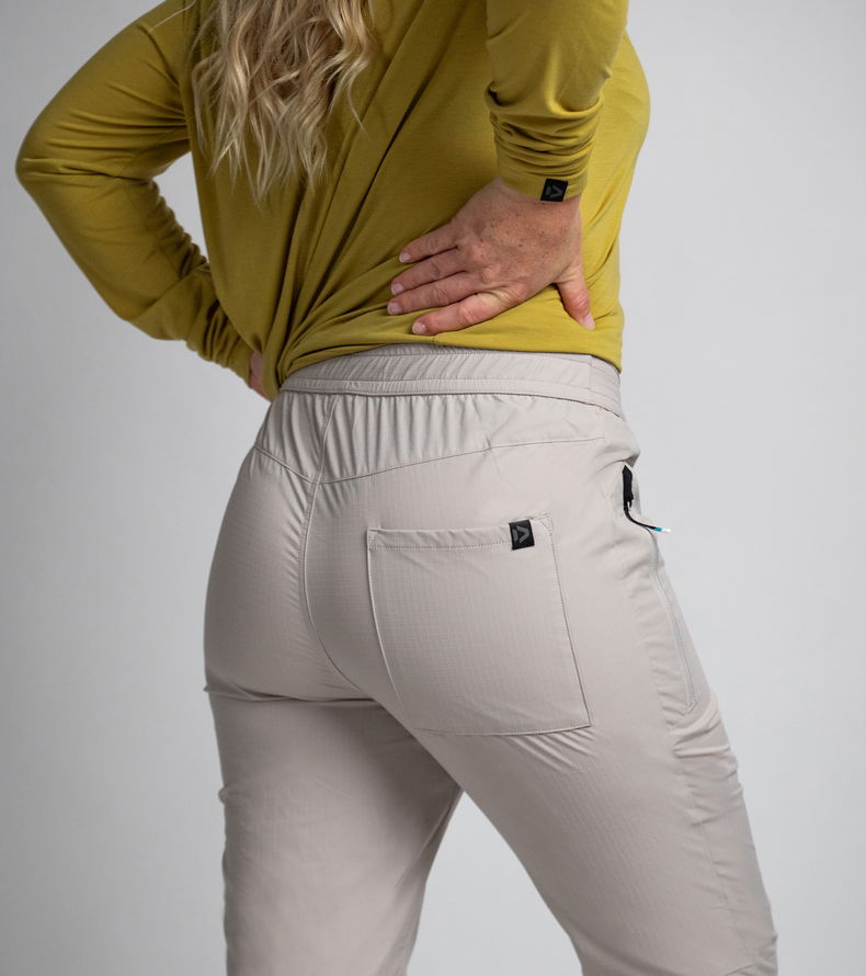 Duotone_Apparel_Pants-Explore-unisex_Model-Pictures_7