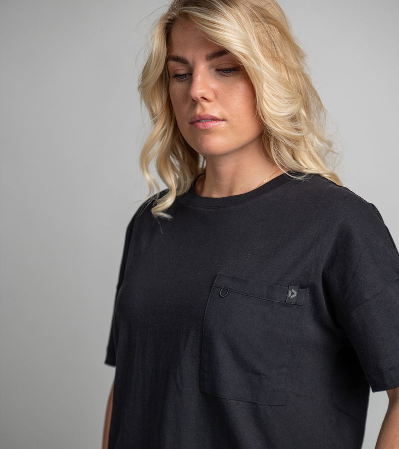 Duotone_Apparel_T-Shirt-True-women_Model-Pictures_10