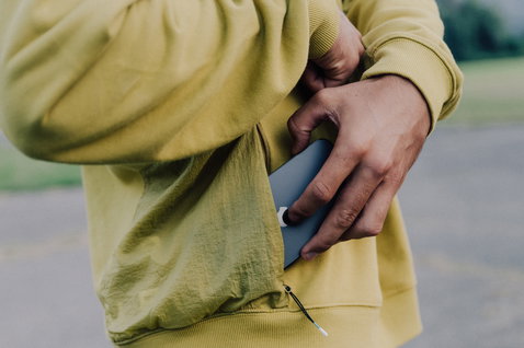 Sudadera unisex Duotone Apparel Sweater DT Explore en lime yellow al aire libre