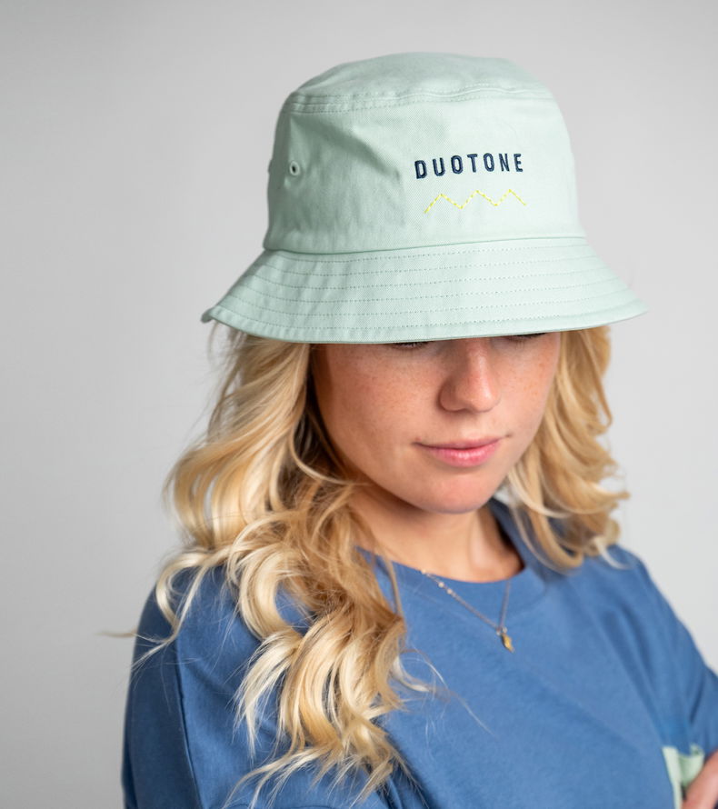 Duotone_Apparel_Bucket-Hat-Duotone-Urban_Model-Pictures_3
