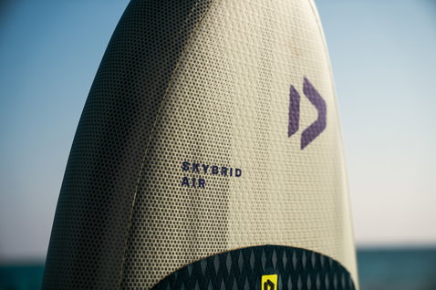 Duotone_Wing_Foiling_Skybrid-Air_Action-Shots_5