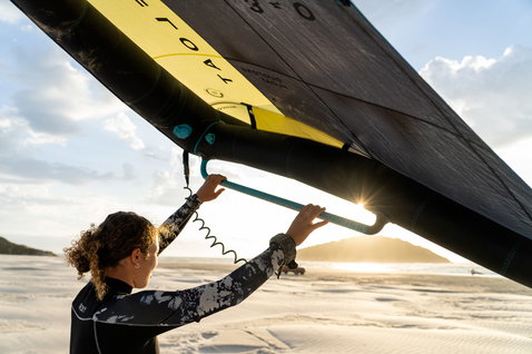 Duotone_Wing_Foiling_Float_Action-Shots_11