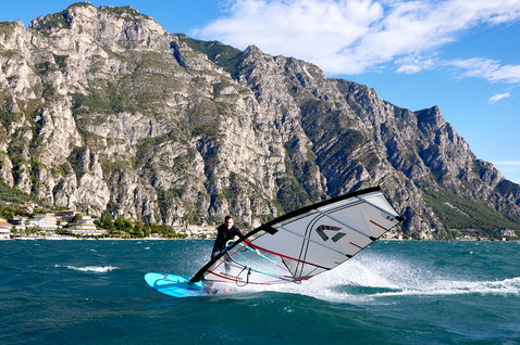 Duotone Blast windsurf board during freeride windsurfing at Lake Garda in Italy