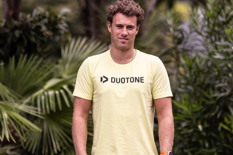 T-shirt Duotone Apparel Tee Original SS homme en jaune-vert clair avec bleu marine foncé et blanc cassé