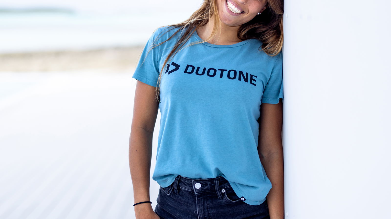 Duotone Classic T-Shirt: Comfortable Organic Apparel for