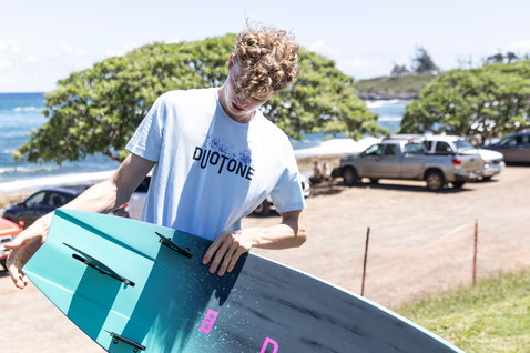 Duotone Apparel Tee SS True Team men short sleeve t-shirt during wave riding at a coastal beach in Maui, Hawaii
