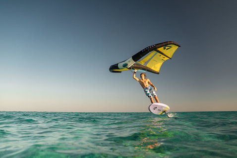 Duotone_Wing_Foiling_Ventis-FS_Action-Shots_4