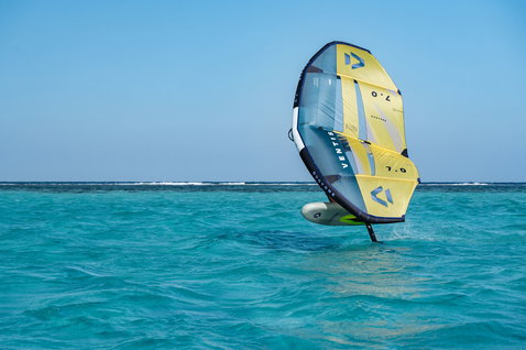 Duotone_Wing_Foiling_Ventis-FS_Action-Shots_10