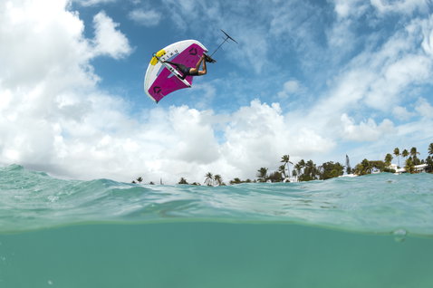 Duotone_Wing_Foiling_Unit-SLS_Action-Shots_3
