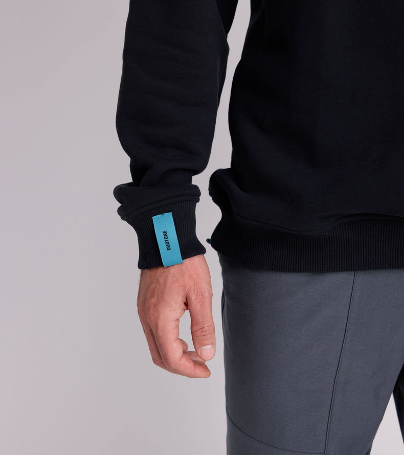 Duotone_Apparel_Sweater-Signature-Originals-unisex_Model-Pictures_12