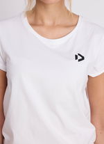 Duotone_Apparel_T-Shirt-Originals-Graphic-women_Model-Pictures_2