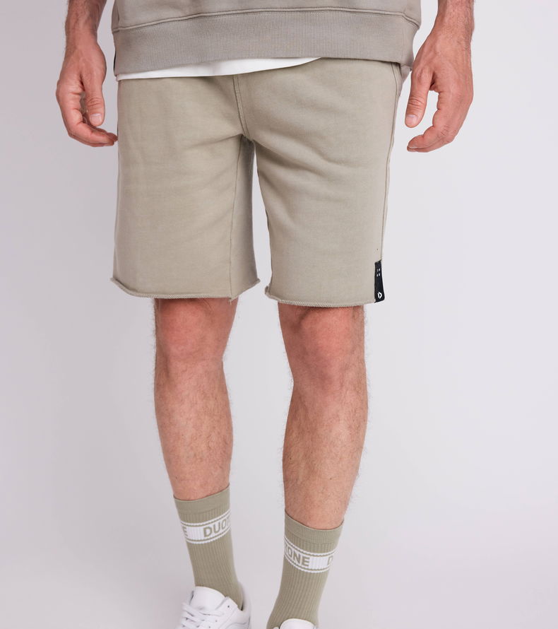 Duotone_Apparel_Shorts-Sweat-True-unisex_Model-Pictures_6