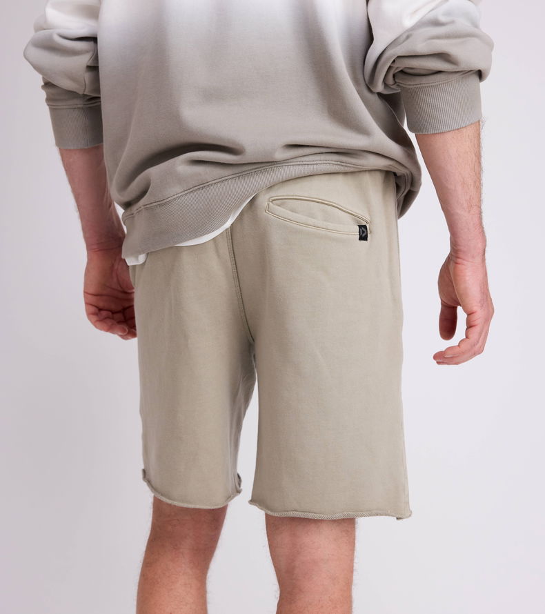 Duotone_Apparel_Shorts-Sweat-True-unisex_Model-Pictures_8