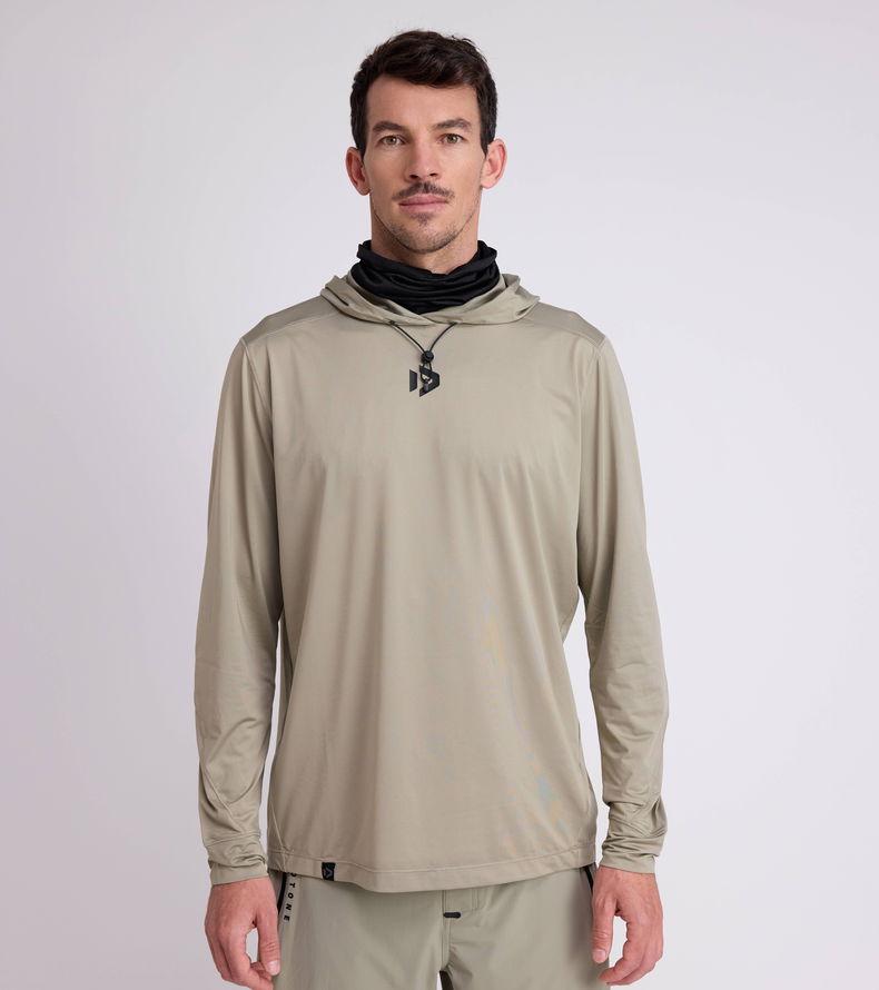 Duotone_Apparel_Longsleeve-Wetshirt-Guard-men_Model-Pictures_6