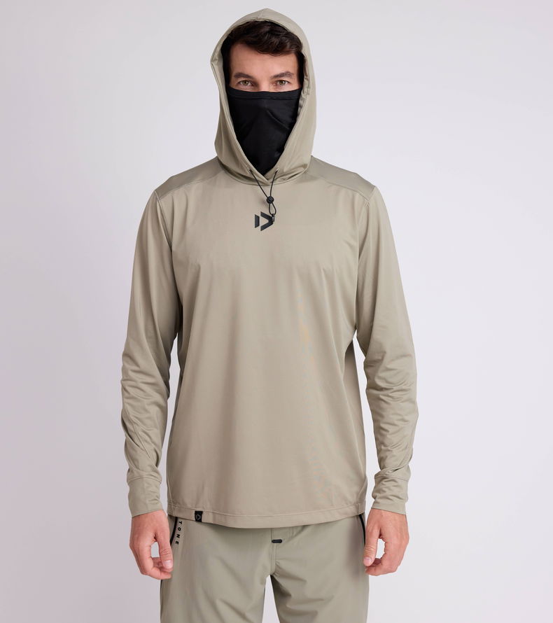 Duotone_Apparel_Longsleeve-Wetshirt-Guard-men_Model-Pictures_8