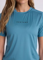 Duotone_Apparel_Wetshirt-women_Model-Pictures_3