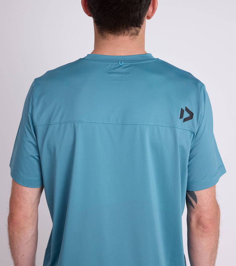 Duotone_Apparel_Wetshirt-men_Model-Pictures_8