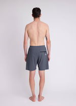 Duotone_Apparel_Boardshorts-Land&Sea-18inch-men_Model-Pictures_6