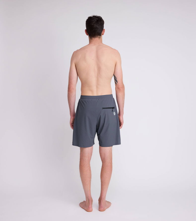 Duotone_Apparel_Boardshorts-Land&Sea-18inch-men_Model-Pictures_6