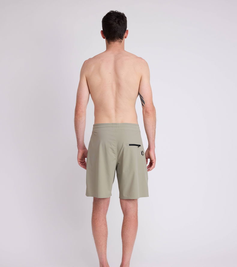 Duotone_Apparel_Boardshorts-Tech-19inch-men_Model-Pictures_5