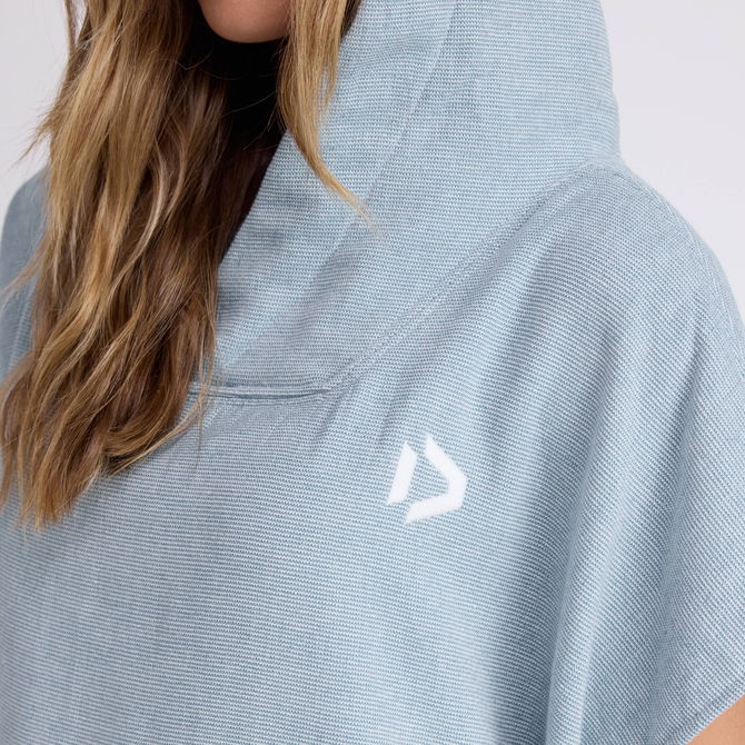 Duotone_Apparel_Poncho-unisex_Model-Pictures_3