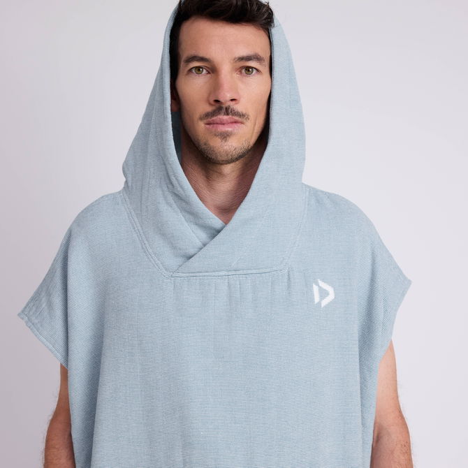 Duotone_Apparel_Poncho-unisex_Model-Pictures_16