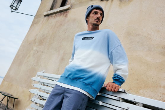 Duotone_Apparel_Sweater-True-men_Action-Shots_1