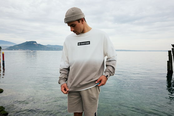 Duotone_Apparel_Sweater-True-men_Action-Shots_3