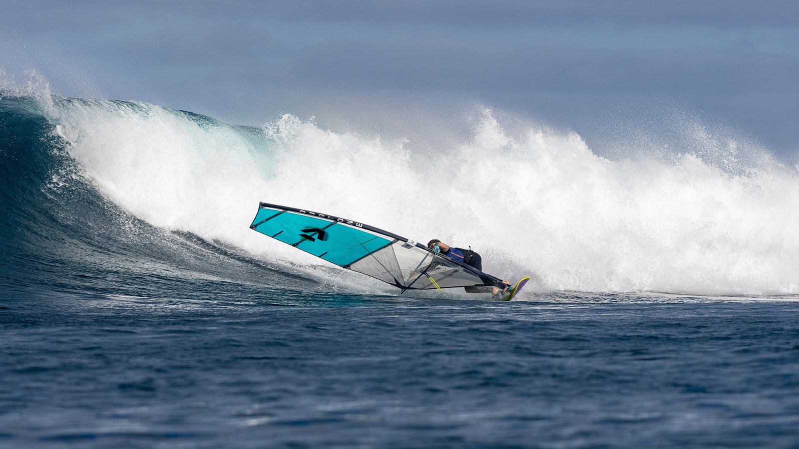 Super_Hero D/LAB 2026 ᐅ high-end wave sail | DUOTONE Windsurfing