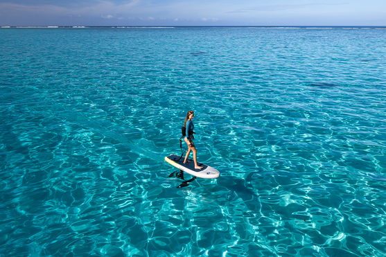 Duotone_Foiling_&_Electric_Foil-Cruise-Set-AL_Action-Shots_2