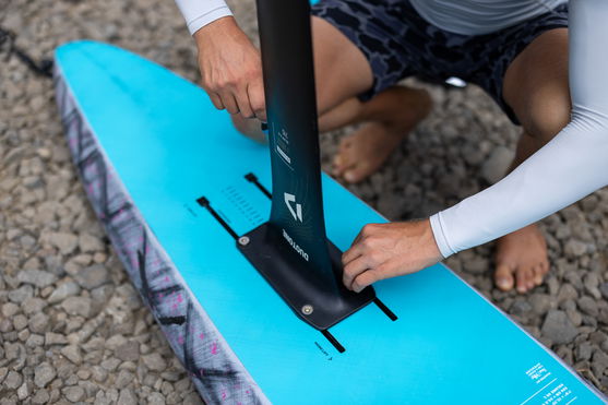 Duotone_Wing_Foiling_Downwinder-Slim-D/LAB_Action-Shots_11