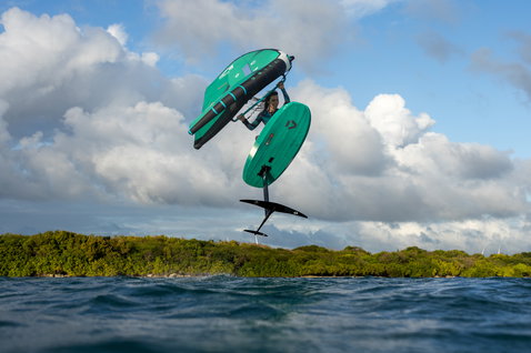 Duotone_Wing_Foiling_Sky-Style_Action-Shots_6