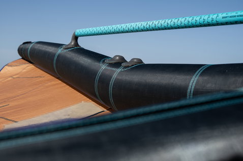 Duotone_Wing_Foiling_Unit-SLS_Action-Shots_13