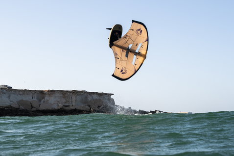 Duotone_Wing_Foiling_Unit-SLS_Action-Shots_33