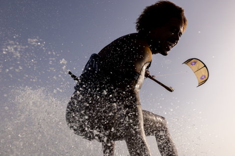 Duotone Volt SLS kite surfboard during kitesurfing on the ocean