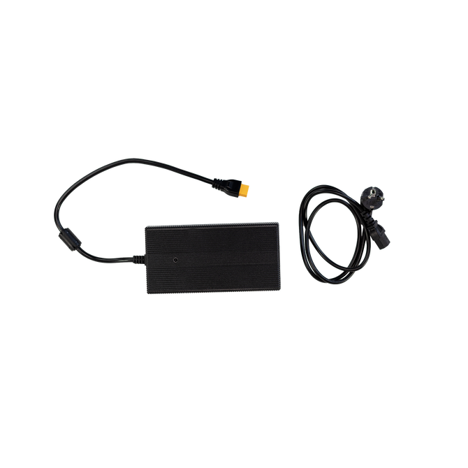 Duotone_Foiling_&_Electric_Charger-Adapter_Product-Pictures_1