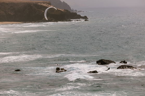 Duotone_Kiteboarding_Evo-SLS-Concept-Blue_Action-Shots_6