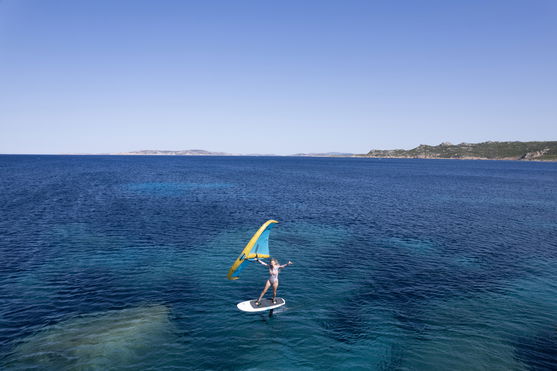 Duotone_Wing_Foiling_Skybrid_Action-Shots_9