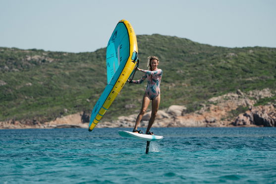 Duotone_Wing_Foiling_Skybrid_Action-Shots_11